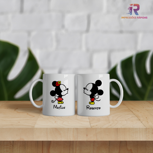 Conjunto de Canecas Casal Apaixonado de Desenho Animado com Nomes Personalizados