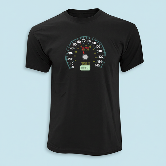 T-shirt preta Dia do Pai com conta-quilómetros - packshot e-commerce